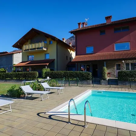 Апарт-отель Girasole Casa Rossa B *